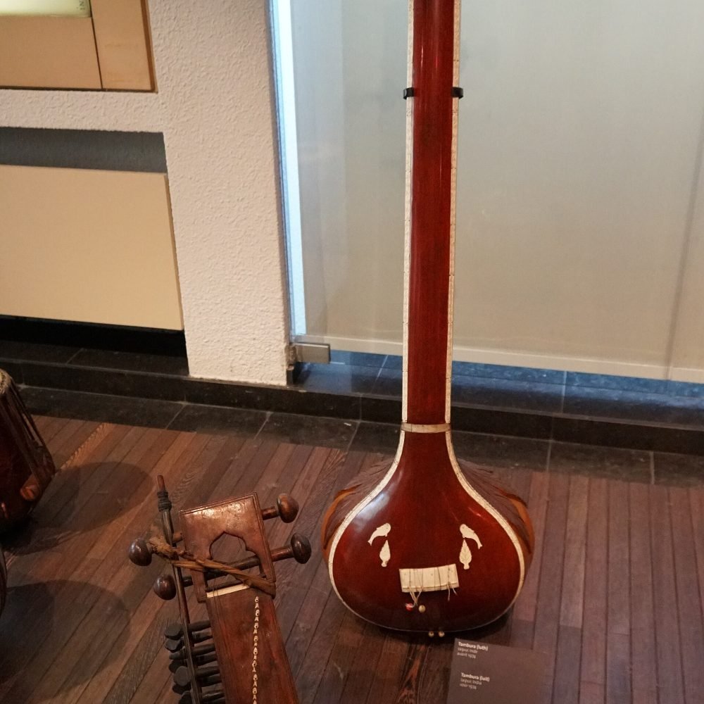 Nepali Sarangi, Four String